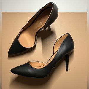 JESSICA SIMPSON PUMPS